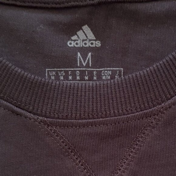 MENS ADIDAS LOOSEFIT MULTISPORT BLACK T SHIRT SZ MED (GENEROUSLY SIZED); NWT - Picture 3 of 4